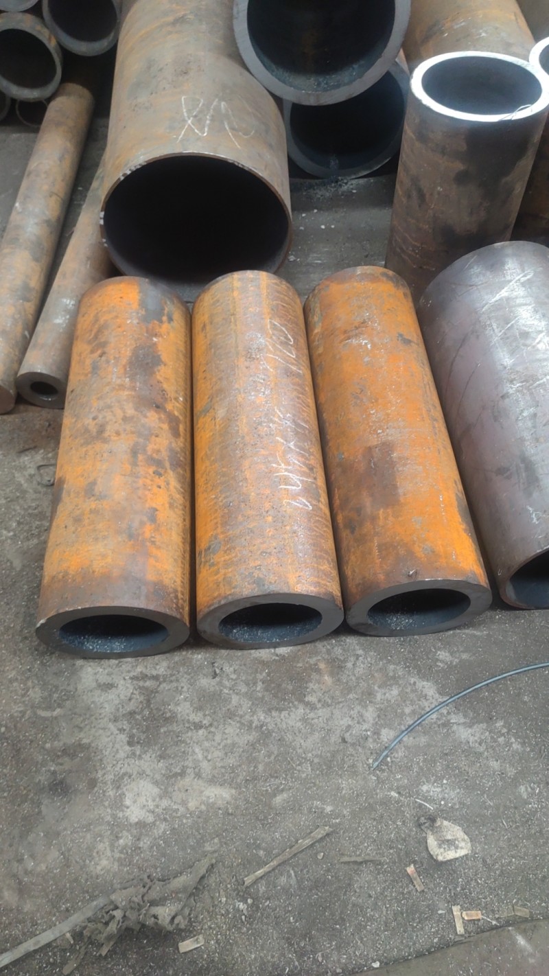 建水建水建水20CrMo无缝钢管切割